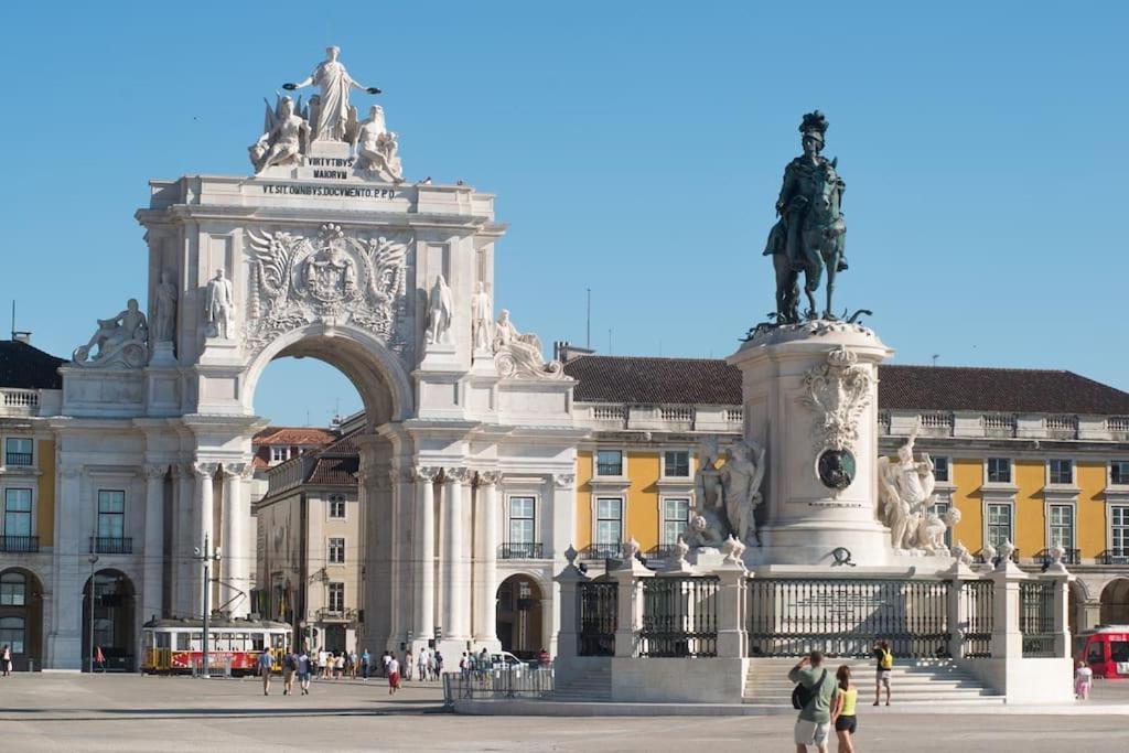 Mm2 Center * Baixa/rossio * Castle View * Parking! Lisbon