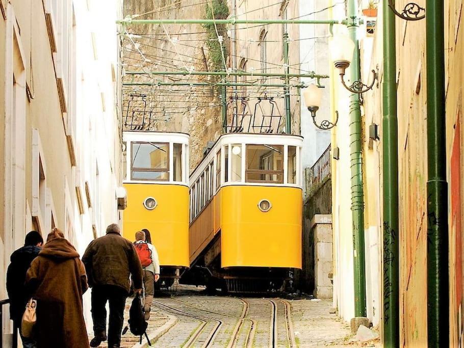 Mm2 Center * Baixa/rossio * Castle View * Parking! Apartamento