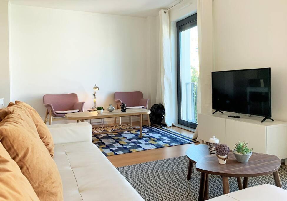 Apartment Mm2 Center * Baixa/rossio * Castle View * Parking! Lisbon