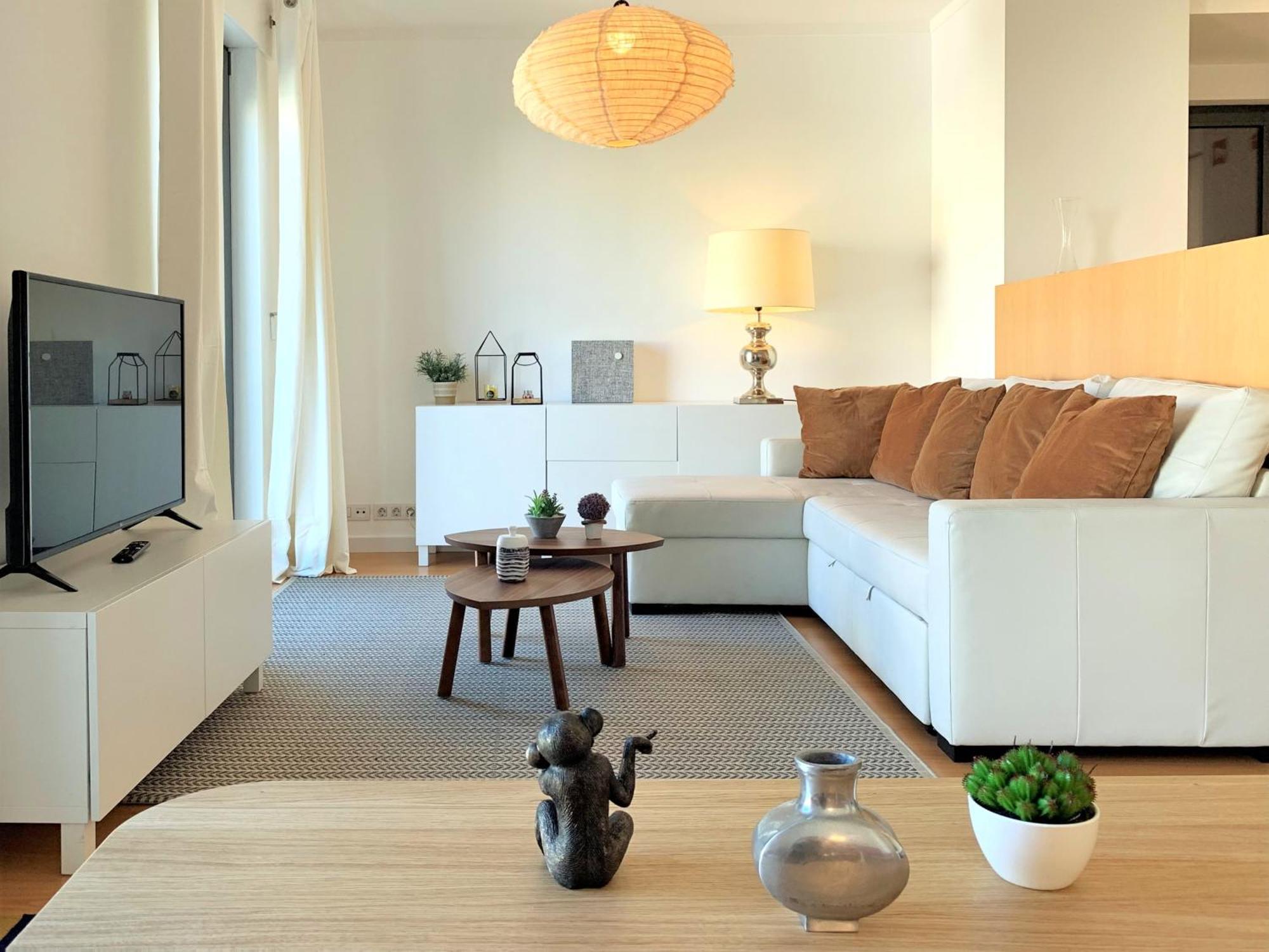 Apartment Mm2 Dowtown Baixa-rossio With Castle View And Free Parking *